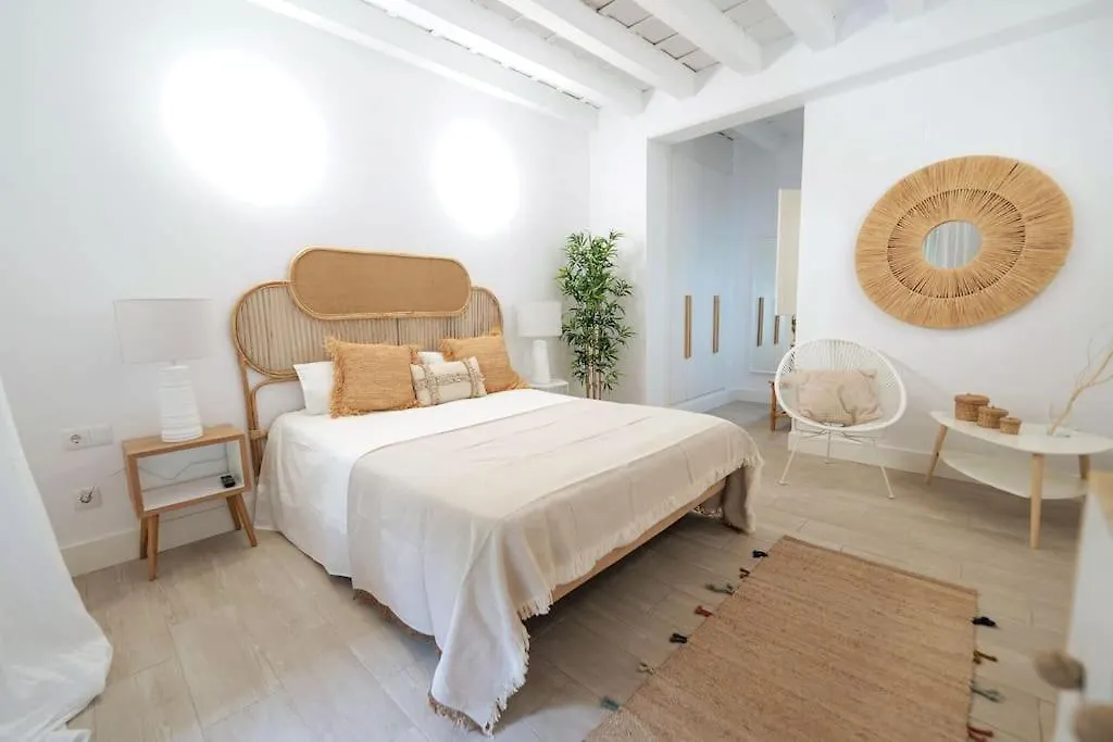 Apartamento A Estrenar En Calle Alcazares Seville