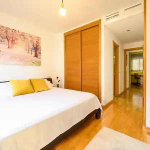 apartamento-litoral-blue.hotelsinnerja.org/